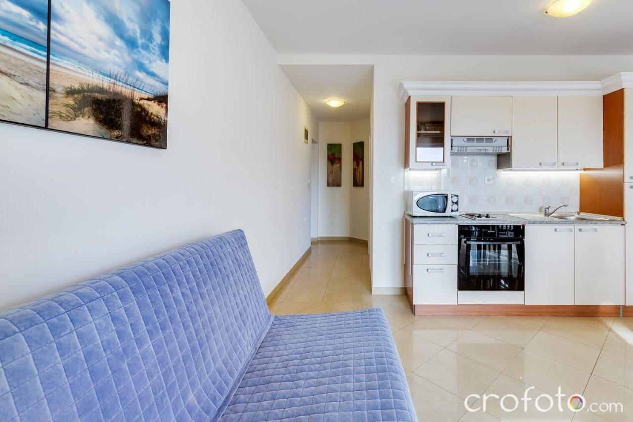 Apartmani Niko Kožino エクステリア 写真